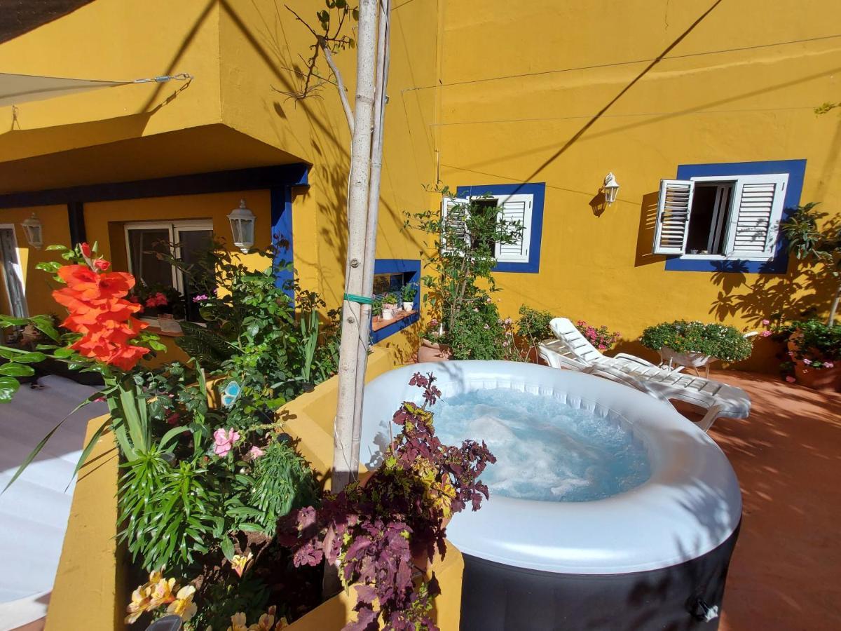 Casa Maestro Lelo - Acogedora Casa Rural Canaria Con Patios Y Jardines De Flores Лас Палмас де Гран Канария Екстериор снимка